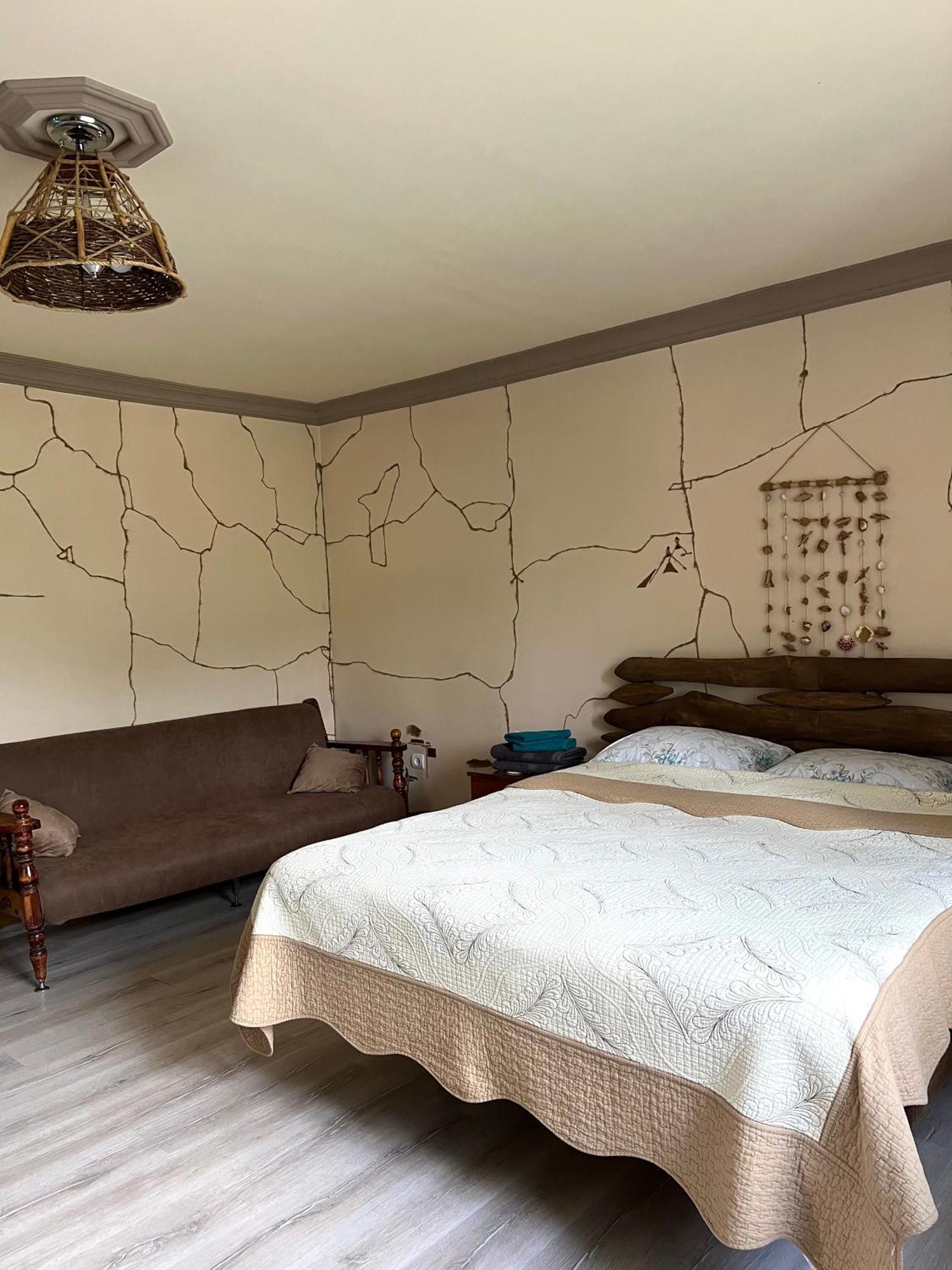Artsiv Guesthouse Dilijan Exterior photo