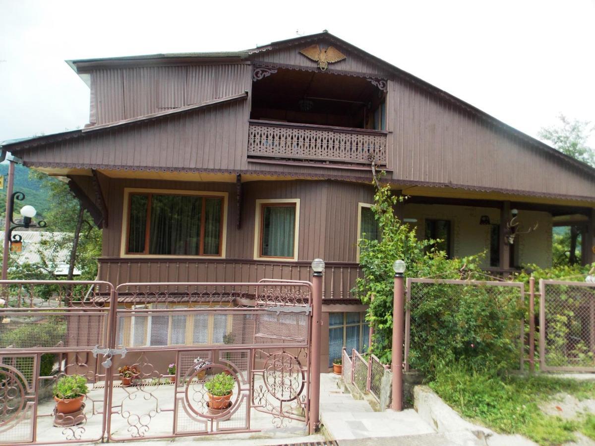 Artsiv Guesthouse Dilijan Exterior photo